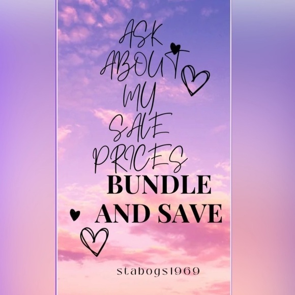 USA Rhinestone Embellished Patriotic Red White & Blue Star Pendant Necklace - Picture 7 of 8